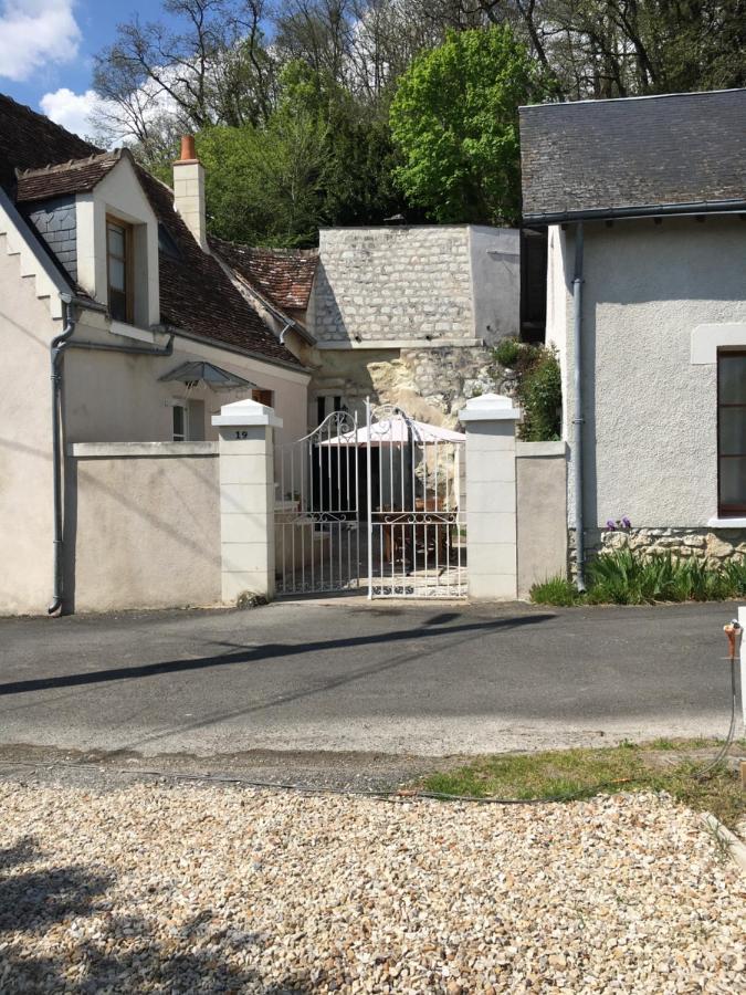 Les Mesanges Bed & Breakfast Bourré Exterior photo